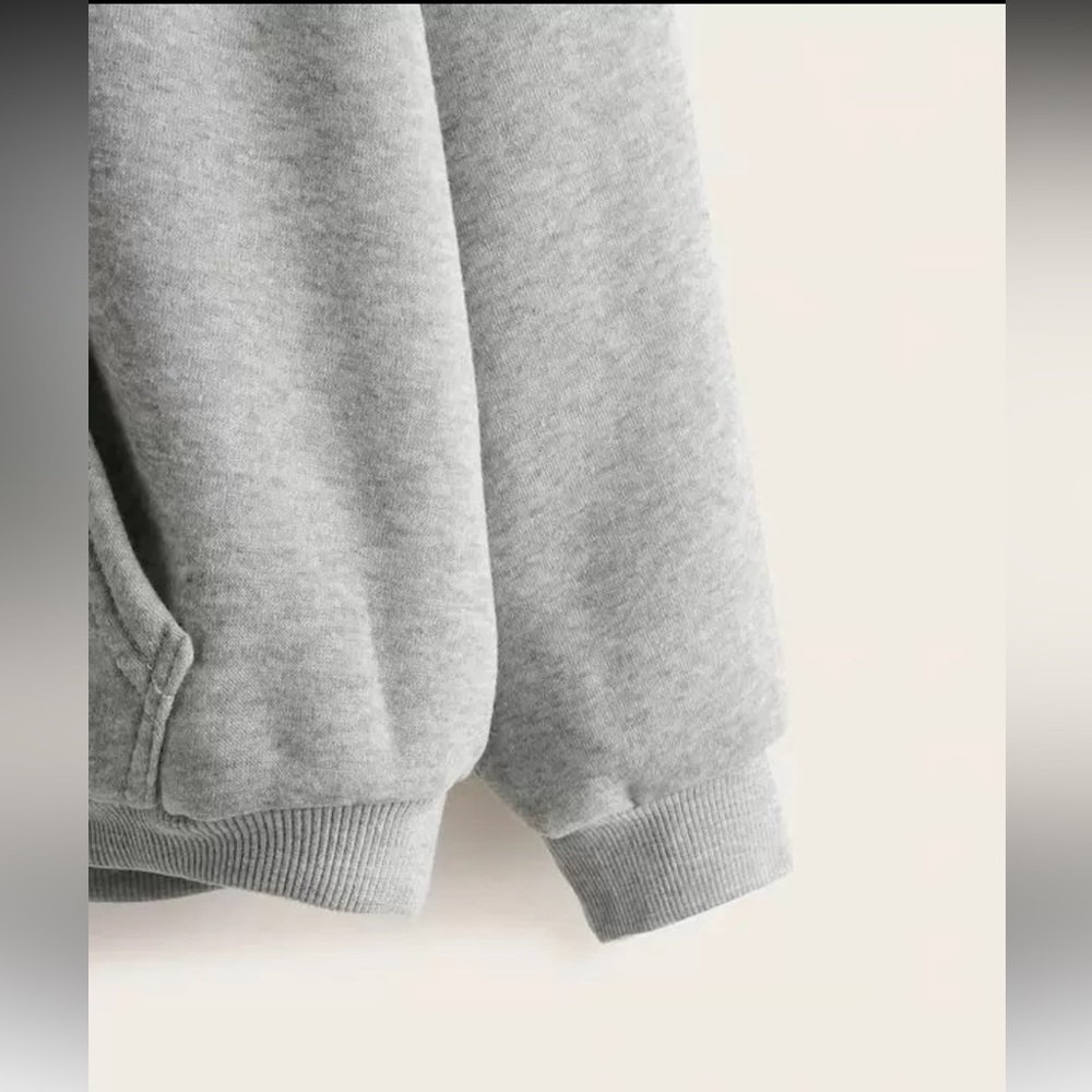 Amazon - EUC Women’s Gray Heart Print Hoodie - Picture 2 of 3